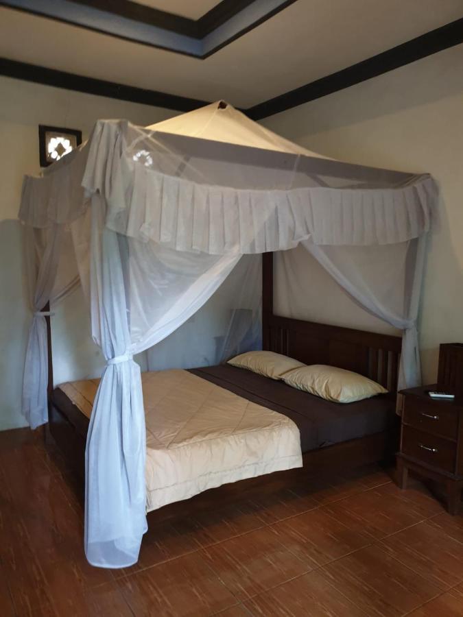 B&B Gili Air - Five Time Home Stay - Bed and Breakfast Gili Air