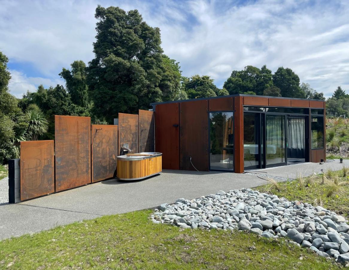 Ngā Whare Mānatu - B&B
