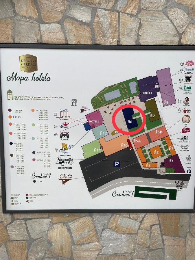 Kopaonik apartmani u Kraljevim Čardacima , Čar 27 i 6-13 - Bed and Breakfast Kopaonik