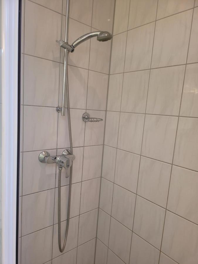 Doppelzimmer mit Balkon
