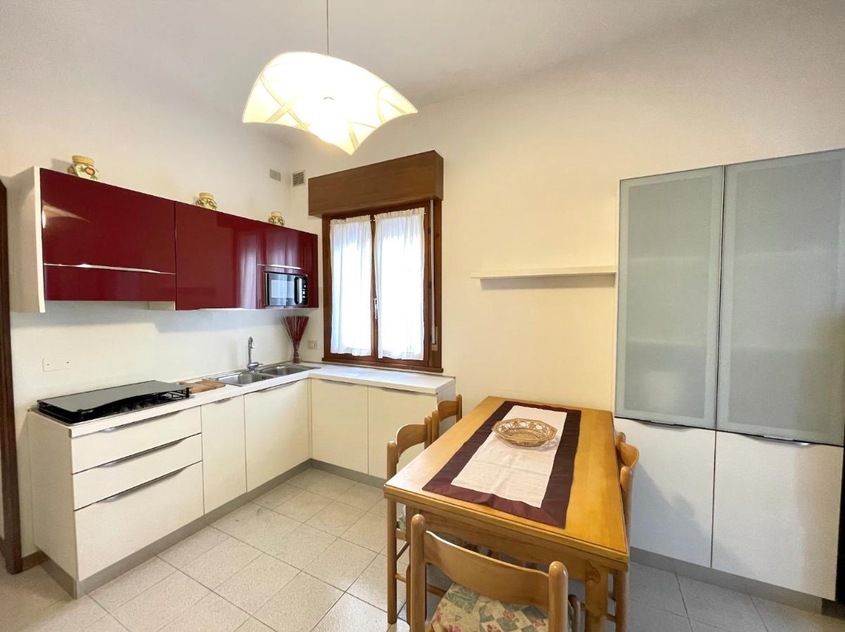 B&B Lido di Jesolo - Appartamento Emily Jesolo Lido - Carraro Immobiliare Jesolo - Family Apartments - Bed and Breakfast Lido di Jesolo