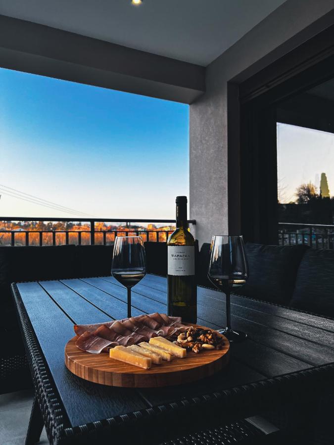 Giannel Luxury Apartment 2 - B&B