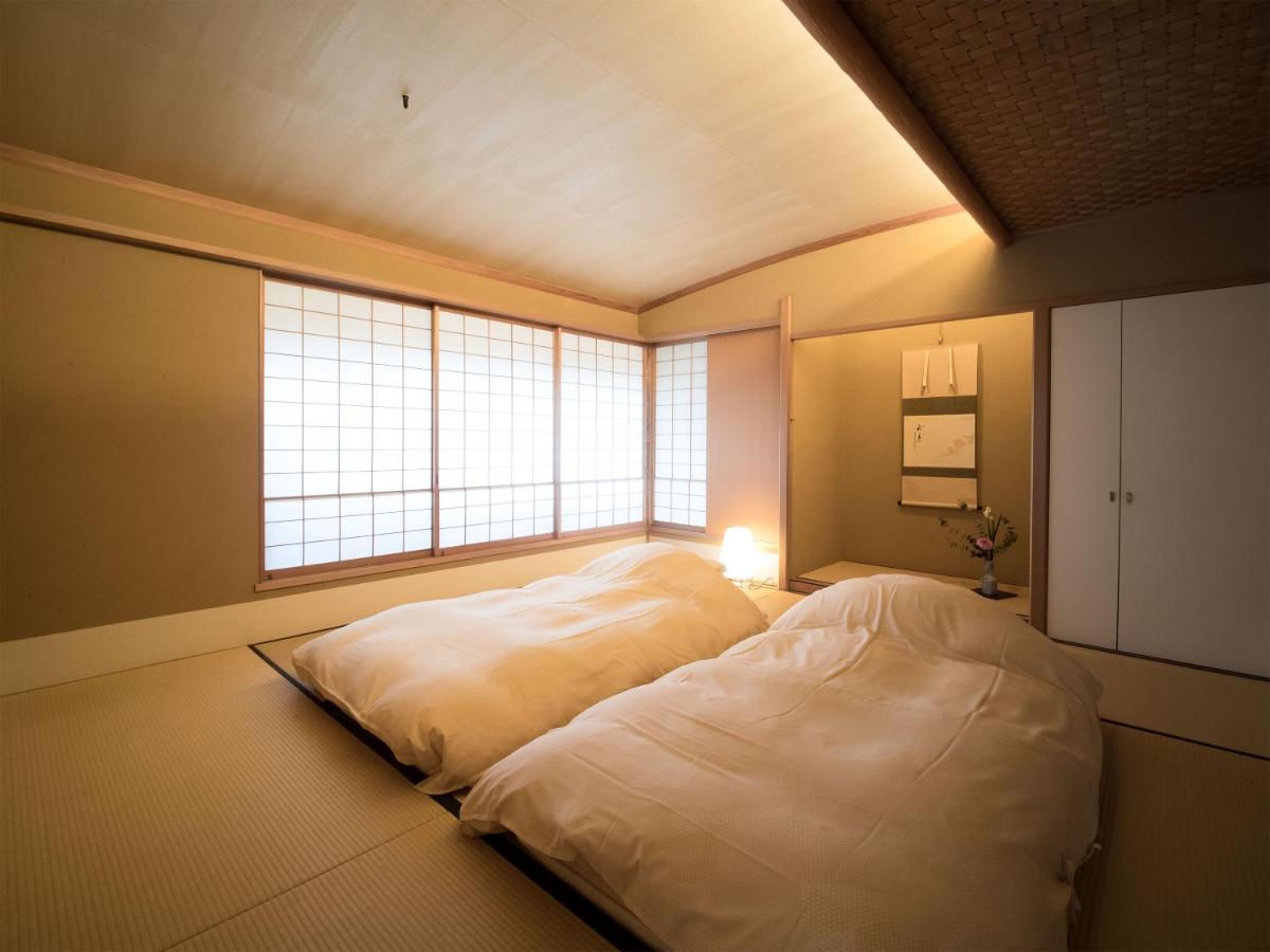 Japanese-Style Luxury Triple Room with Garden View