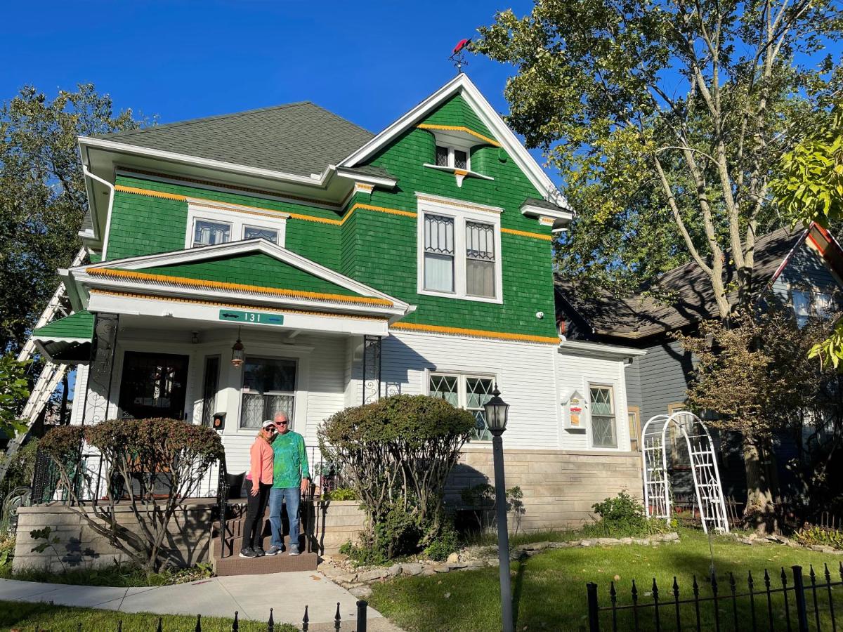 The Avanti Houses - B&B South Bend