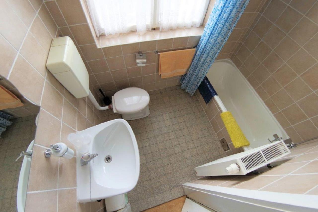 Appartamento con 2 Camere da Letto e Balcone