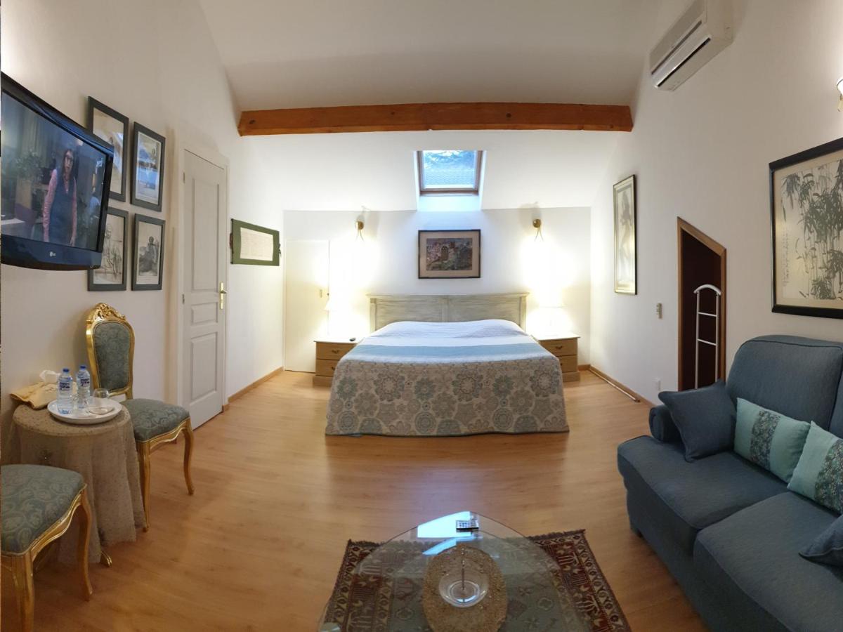 Suite indépendante de 66m2 tout confort et calme - B&B Villefranche-de-Rouergue