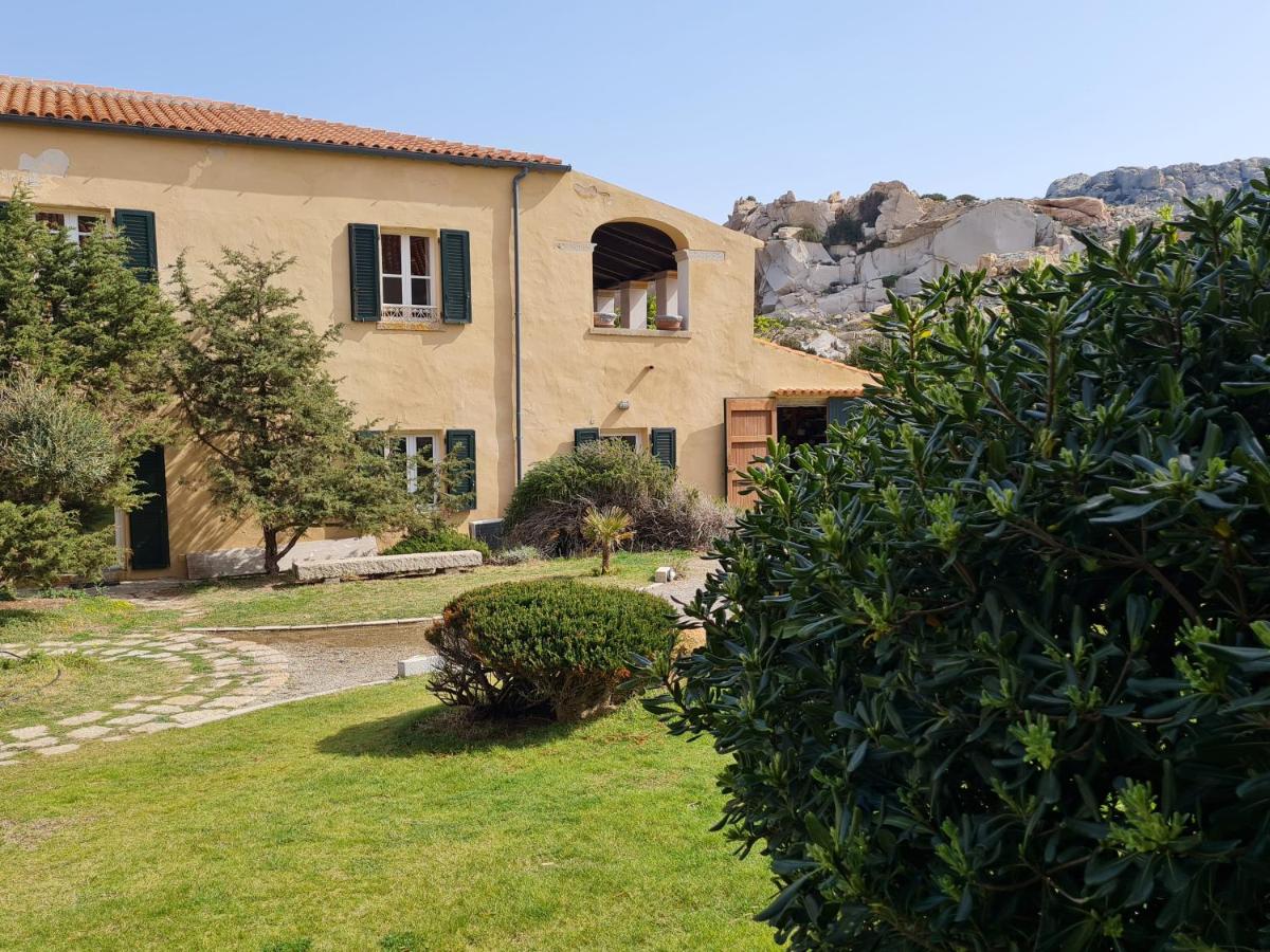 Residence Cala Francese - Case sul mare - Ferienwohnung La Maddalena