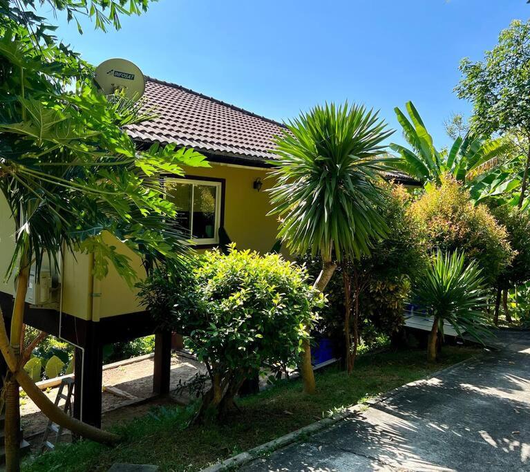 Bellavista panwa Phuket - Bed and Breakfast Ban Ao Makham