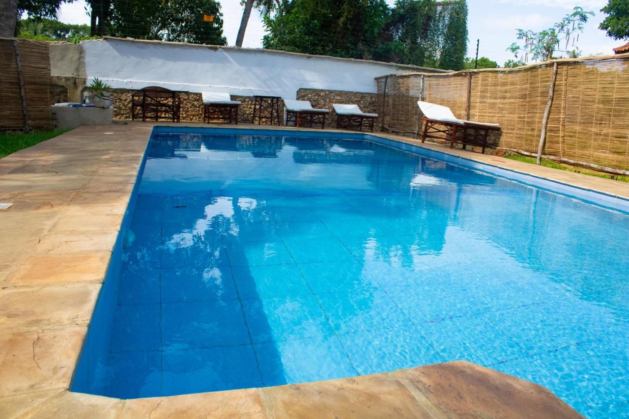 Cycad Palm Diani - B&B Diani Beach