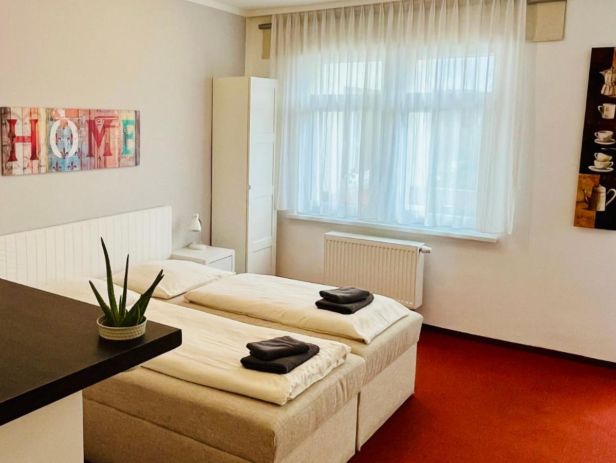 Doppelzimmer mit Balkon