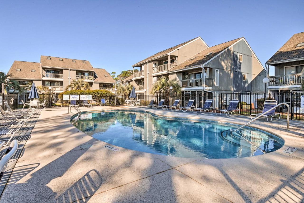 B&B Myrtle Beach - Myrtle Beach Condo about 2 Mi to Surfside Beach! - Bed and Breakfast Myrtle Beach