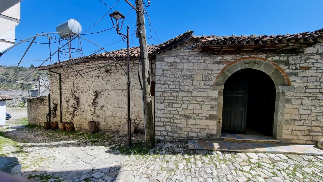 Dhimitri Apartment - Chambres d’hôtes