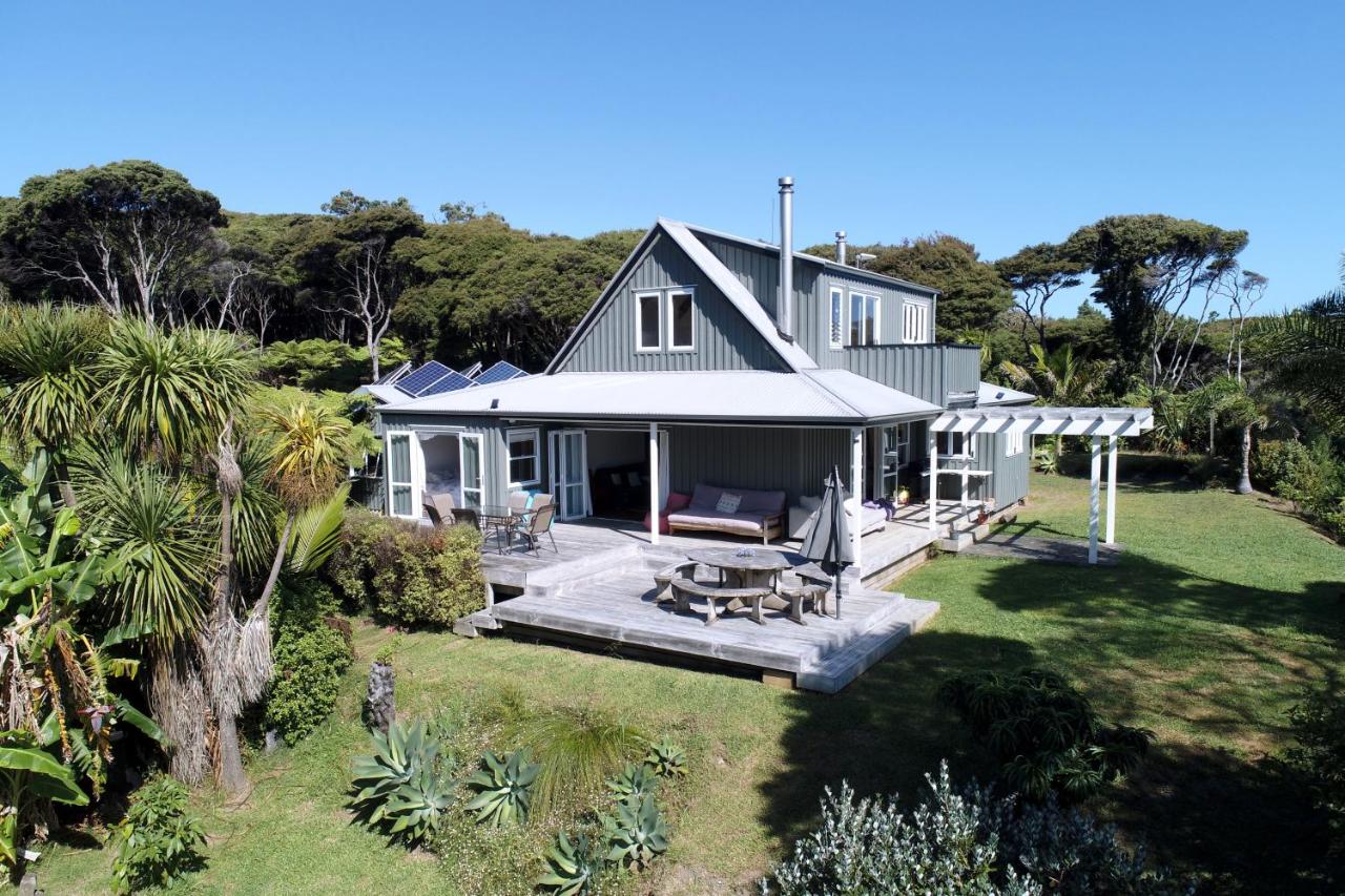 B&B Tryphena - Frosty's Retreat - Great Barrier Island Home - Bed and Breakfast Tryphena