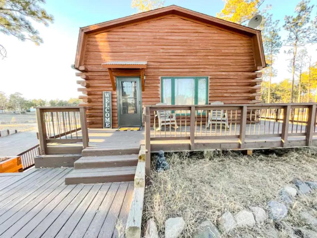 Private Mountain Cottage! King Bed * 8 Acres - B&B