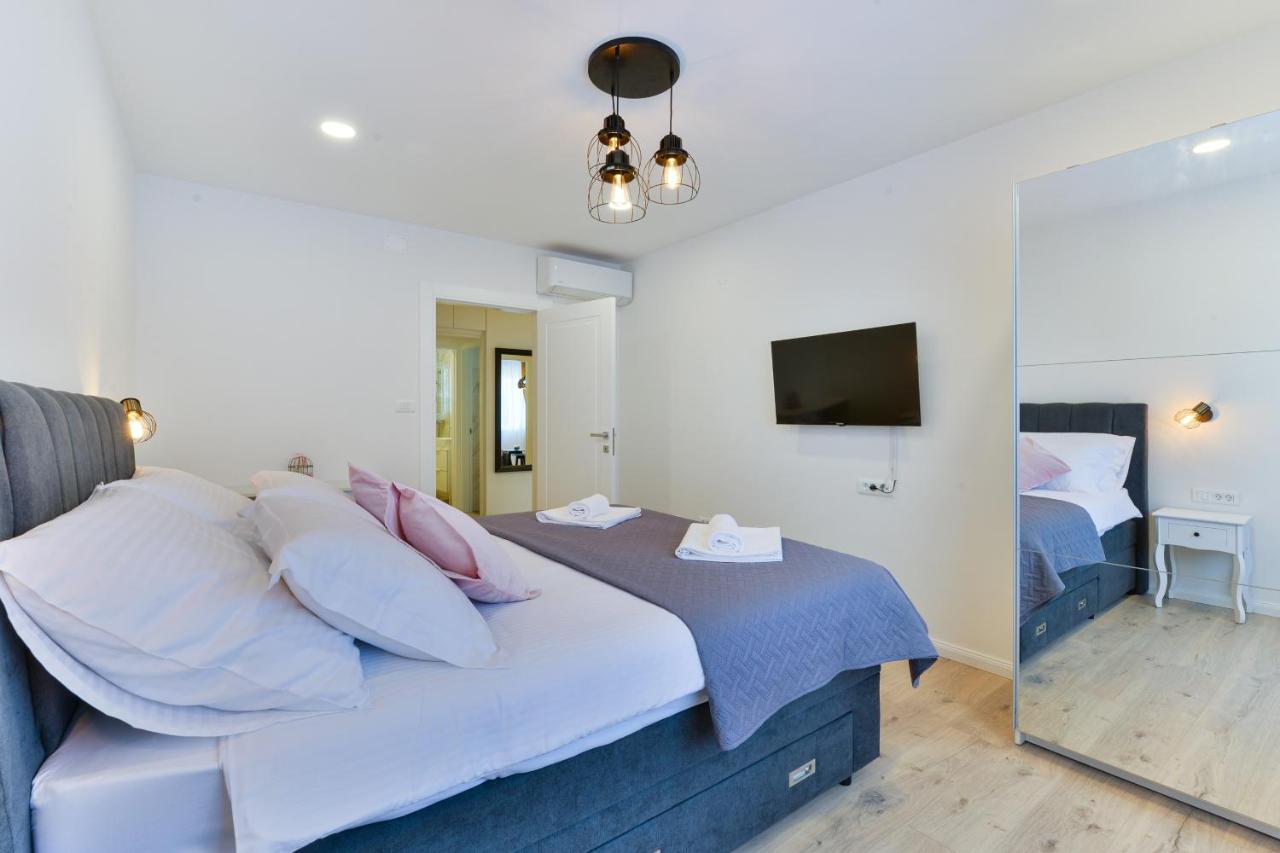 Zara Lumina Apartment - B&B Zadar