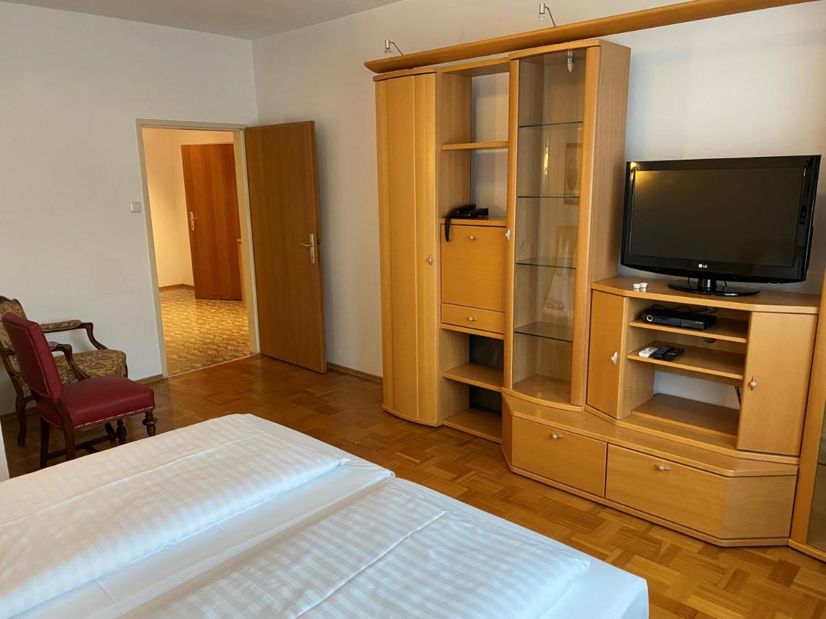 Hopfeld - Apartment - B&B Stockerau