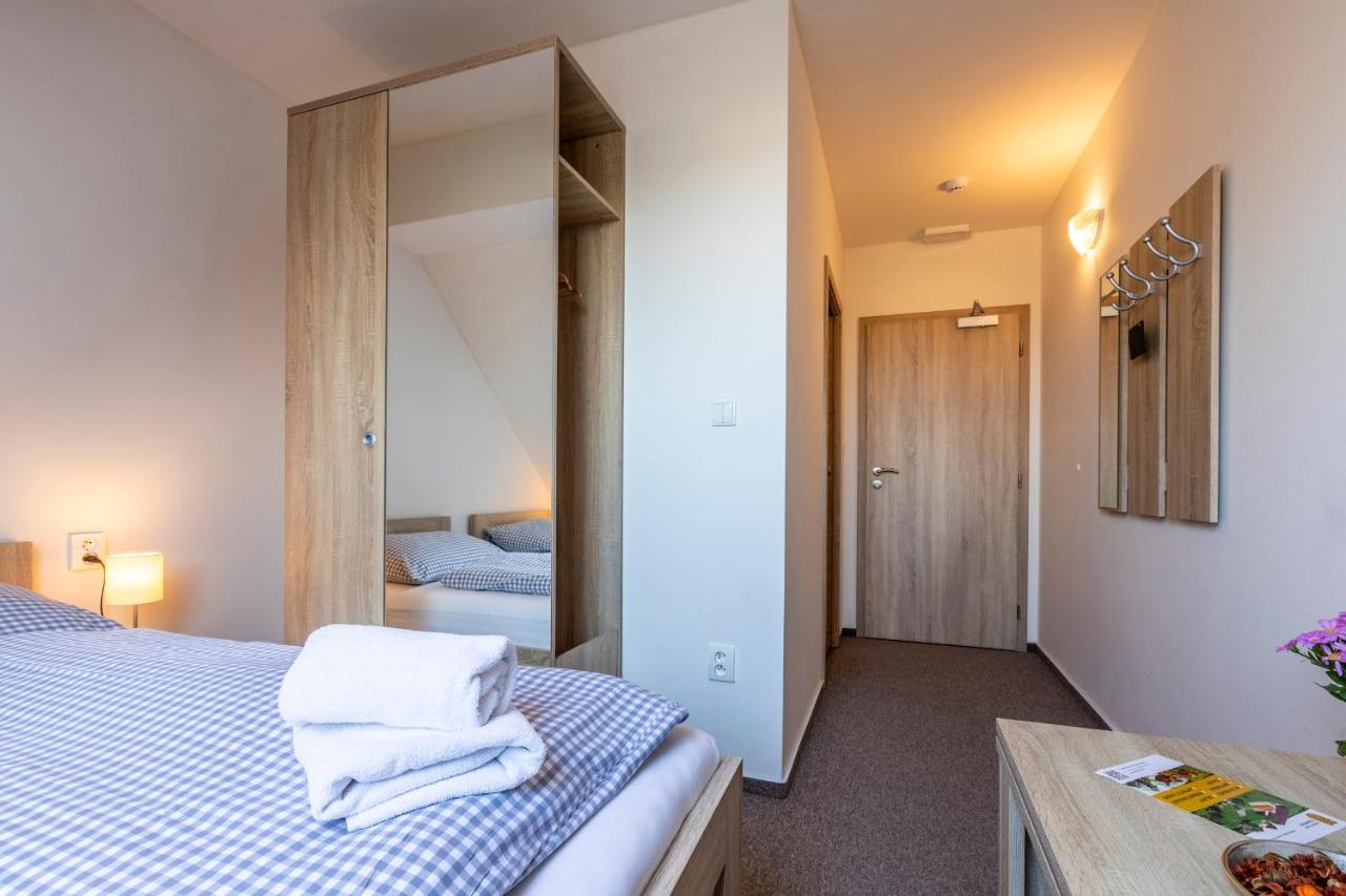 Double or Twin Room with Bathroom