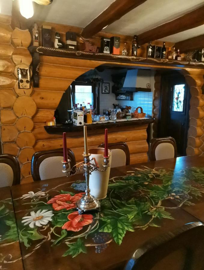 CASA de POVESTE - Chambres d’hôtes Suceviţa