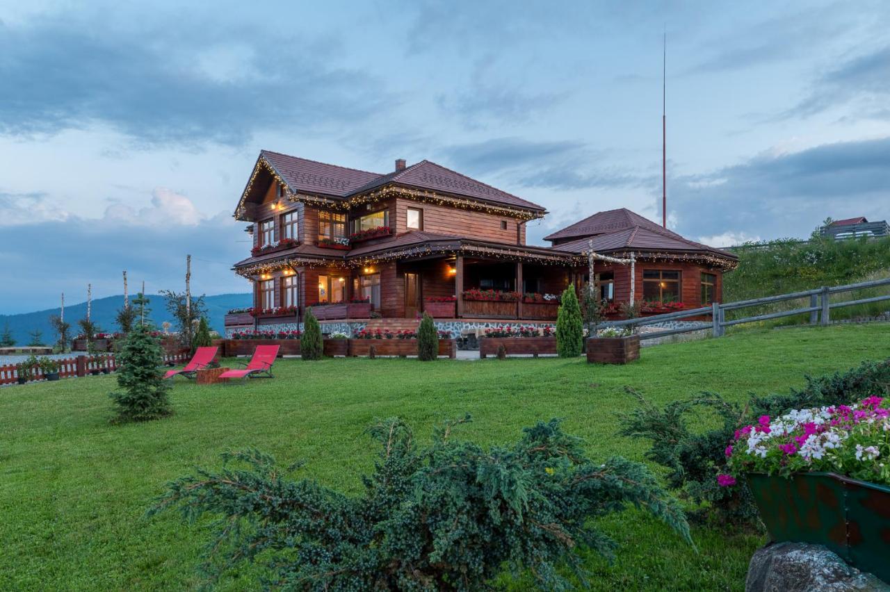 Pensiunea Turistică Vălari - B&B
