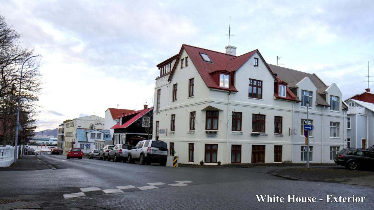 B&B Reykjavik - Three Sisters Apartments - Bed and Breakfast Reykjavik