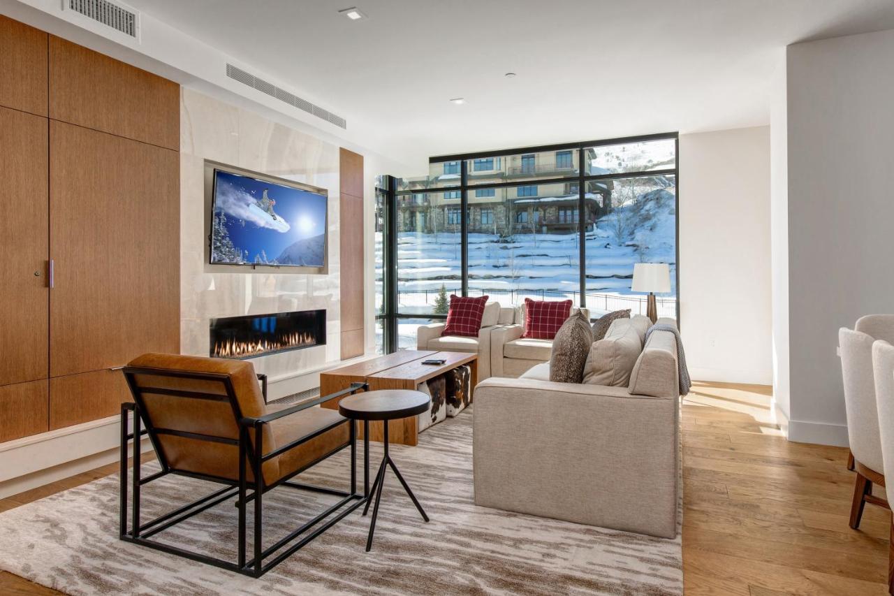 The Lift 503 - B&B
