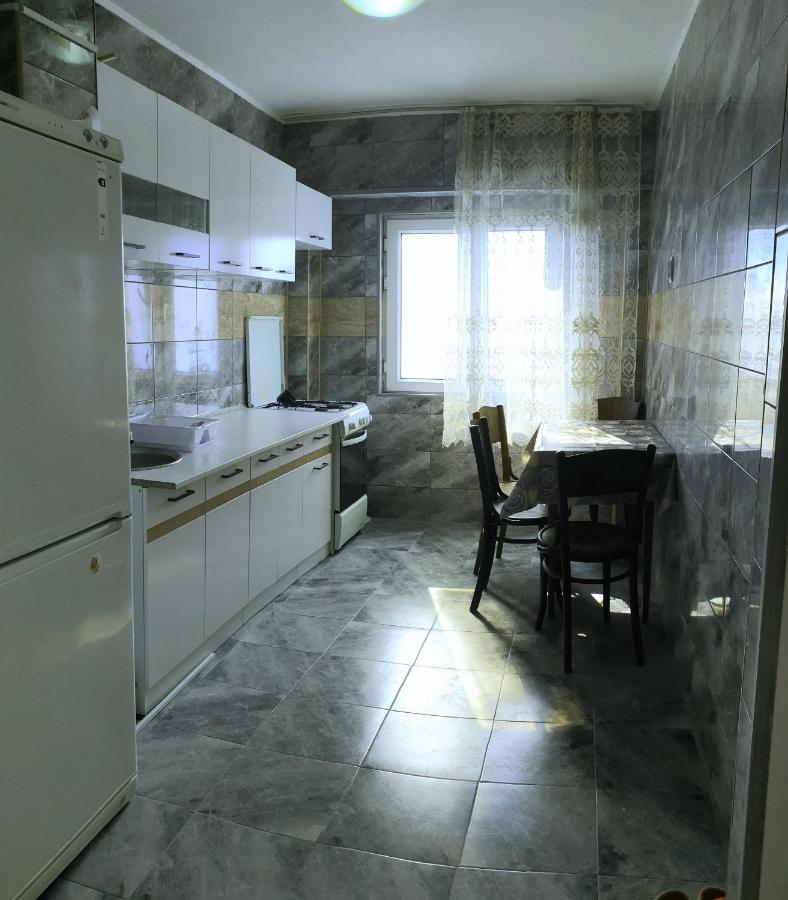 Apartament 2 camere etaj 2 - B&B