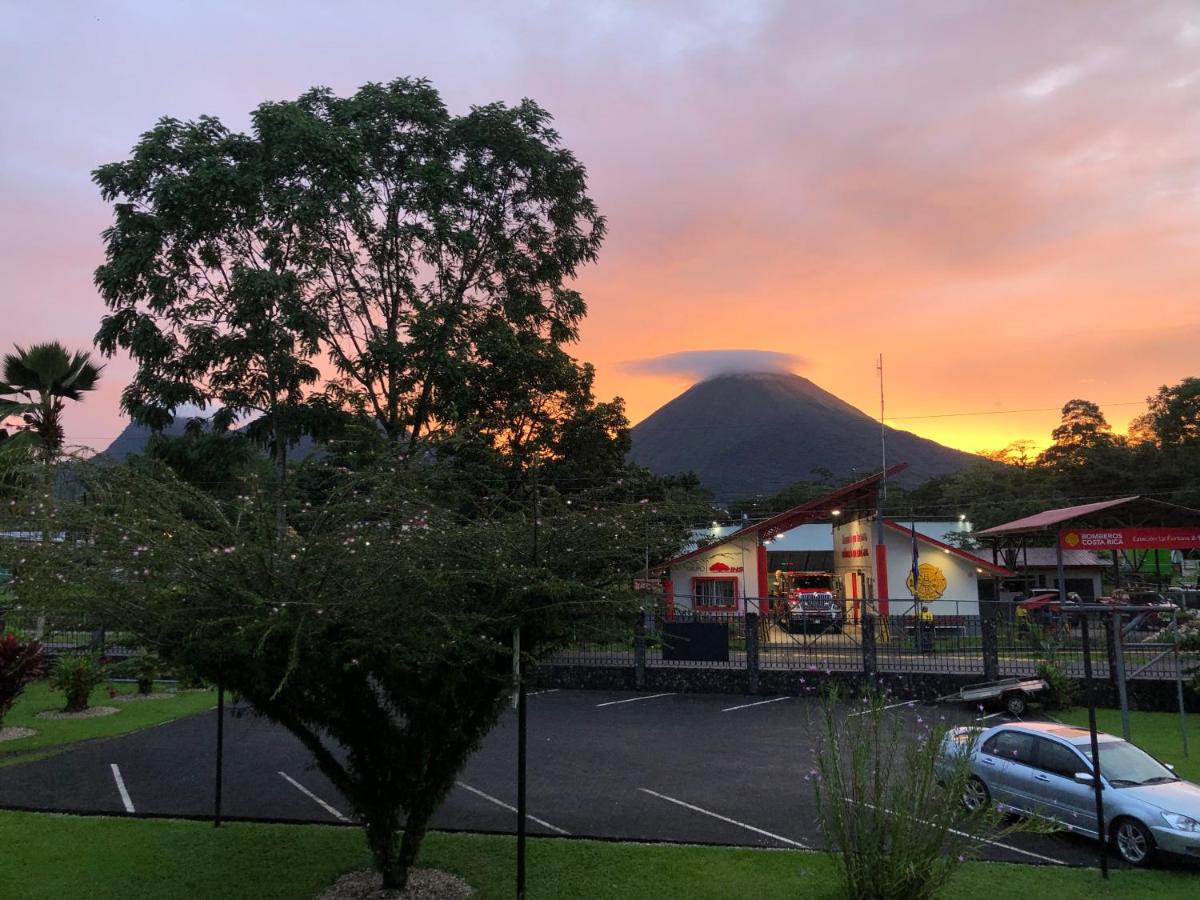 B&B La Fortuna - Condo's Vista Al Volcan - Bed and Breakfast La Fortuna