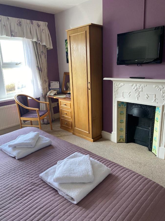 Standard King Room