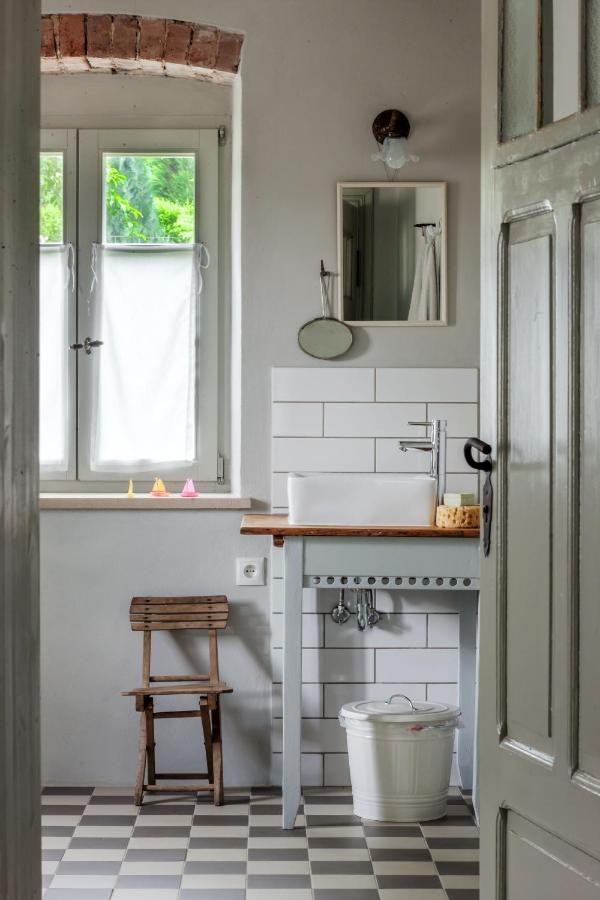 Chambre Triple avec Salle de Bains Privative