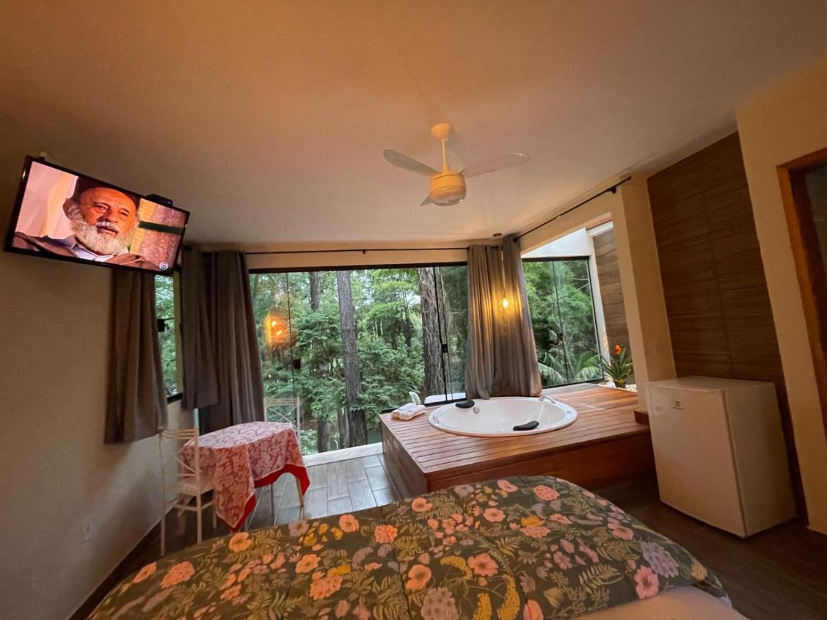 Deluxe Suite with Spa Bath