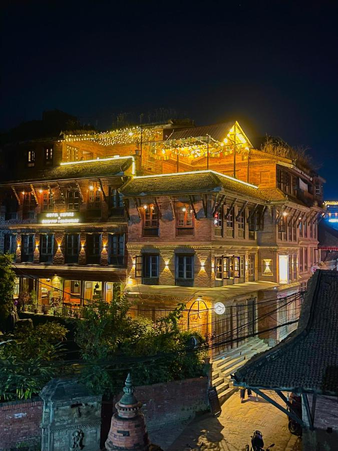 B&B Bhaktapur - Hotel Empire & Rooftop Restaurant - Bed and Breakfast Bhaktapur