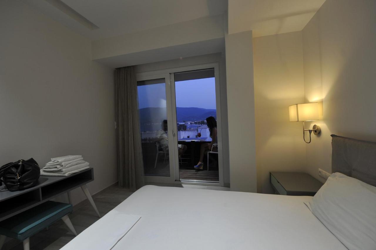 Standard Double Room with Sea View