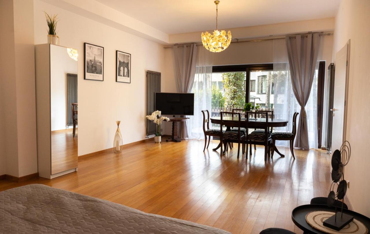 B&B Legionowo - ClickTheFlat Legionowo Apart Rooms - Bed and Breakfast Legionowo