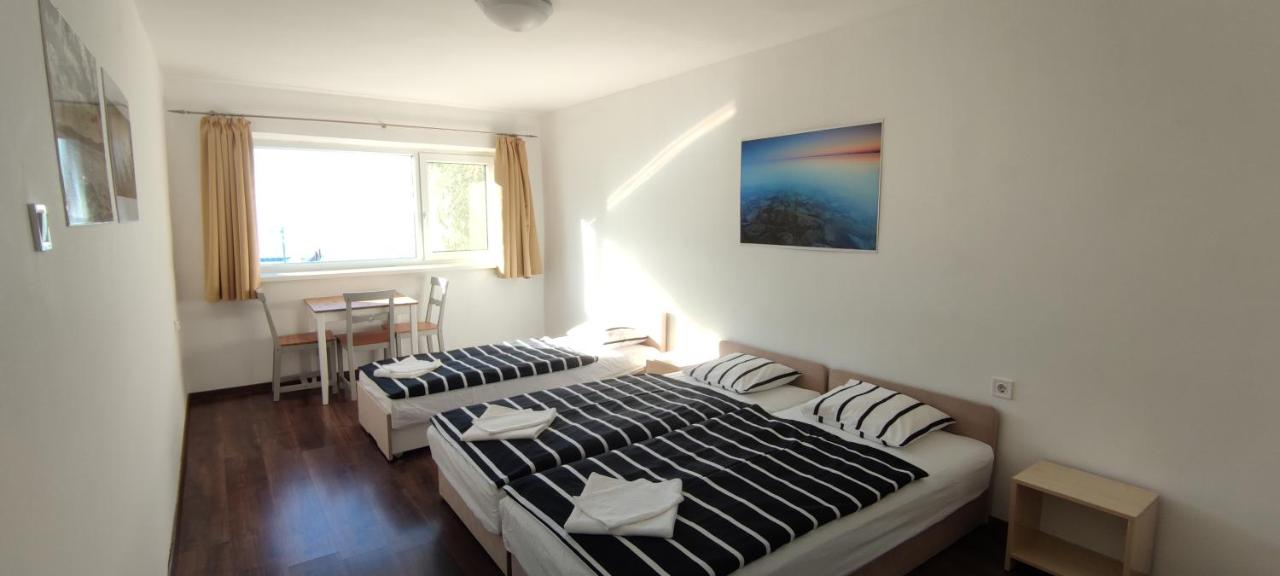 Wesselényi Strand apartmanok - Ferienwohnung Balatonalmadi