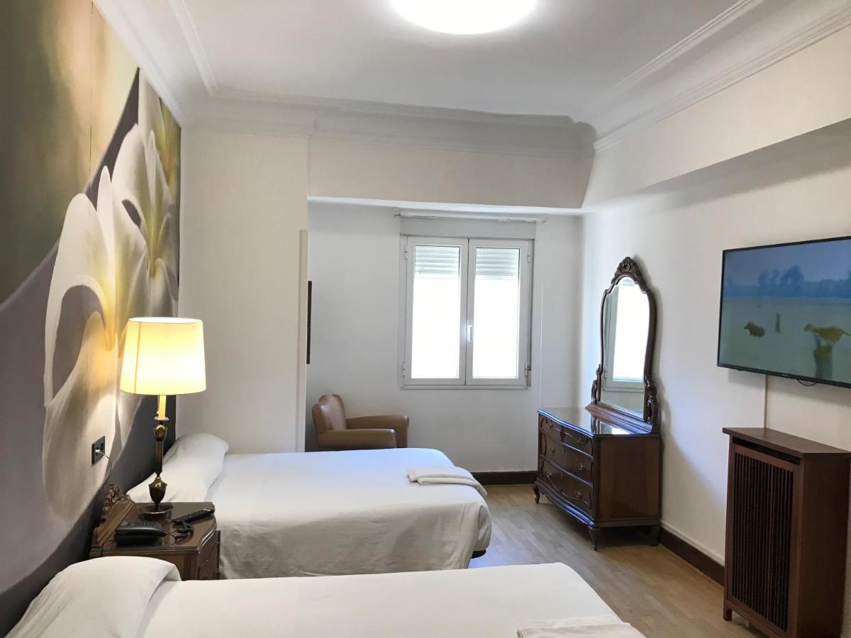 Habitación Doble con vistas a la ciudad - 1 o 2 camas