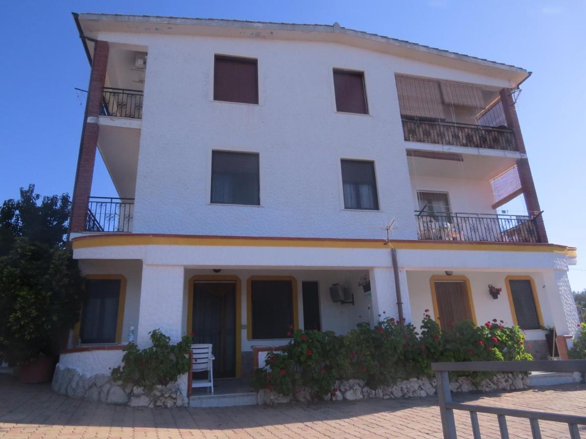 Appartamento Mariolu 3 - B&B