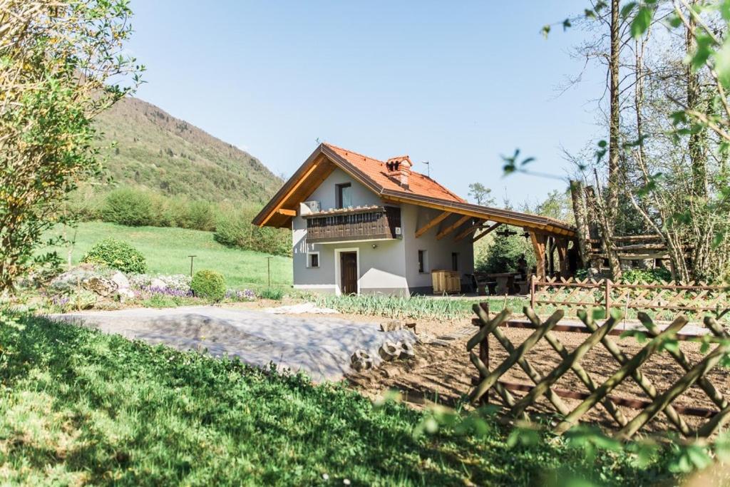 B&B Tolmin - Holiday Home Na Biru 1 - Bed and Breakfast Tolmin