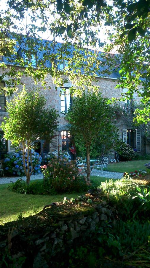 B&B Quintin - La Demeure du Collectionneur - Bed and Breakfast Quintin