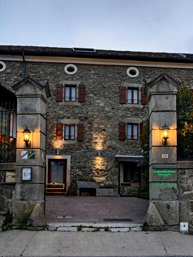 1703 CHAMBRE ET TABLE D'HOTES - B&B