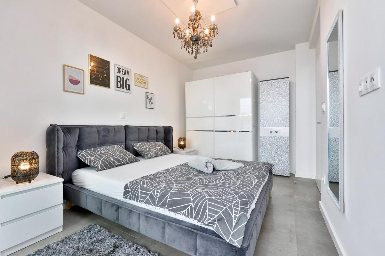 Apartamento con vistas al jardín