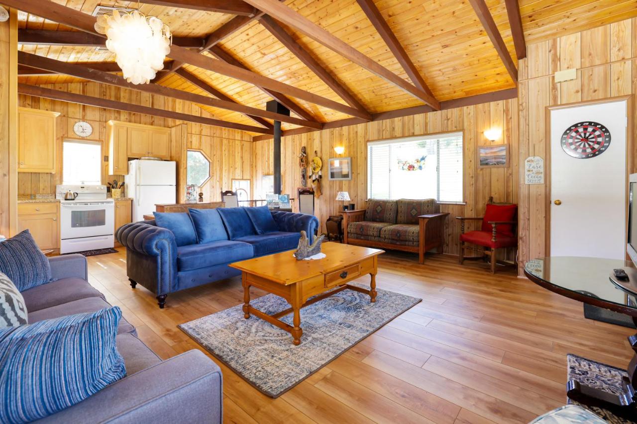 Cambria Escape - B&B