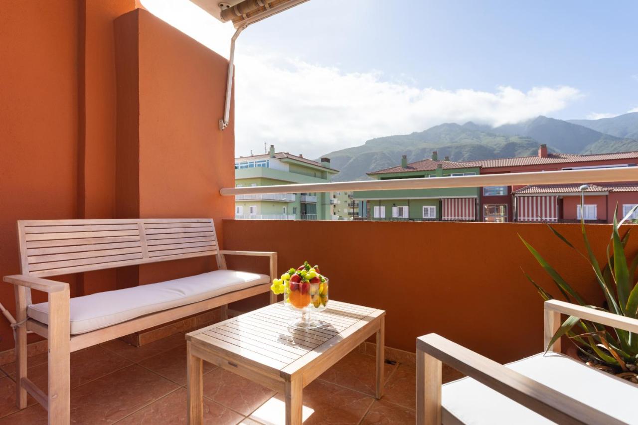 Home2Book Stunning Apartment Candelaria, Terrace - B&B