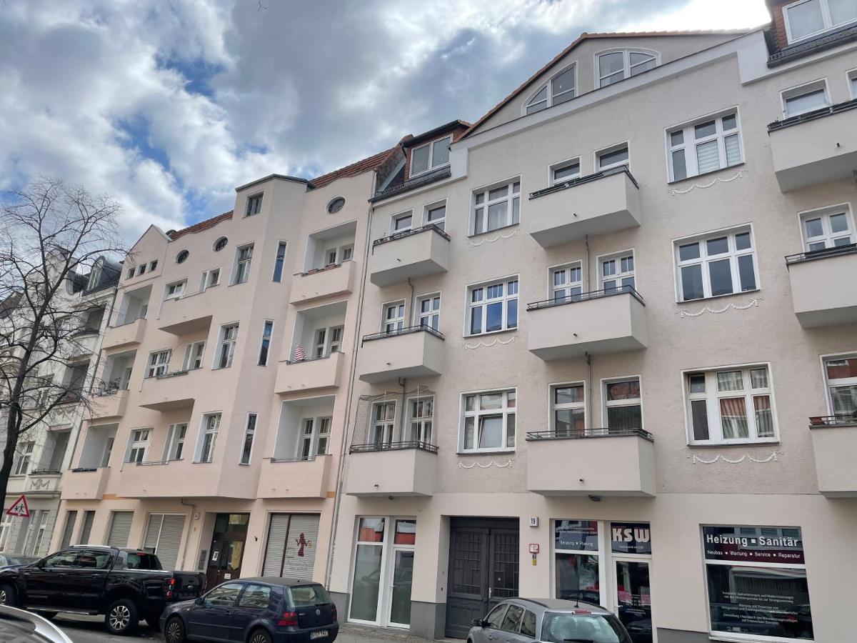 Luxury 60m2 Appartement in Wilhelmstadt Berlin - B&B