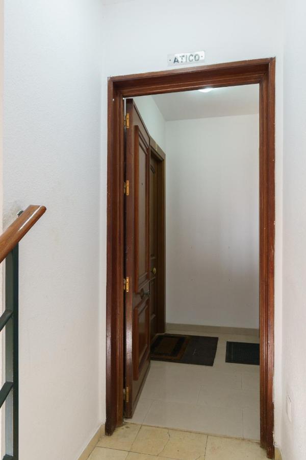 RentalSevilla Guadalete II - B&B Seville