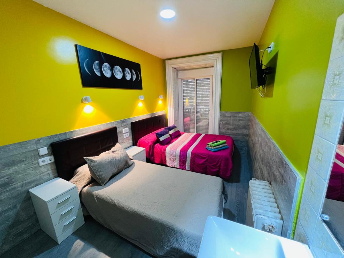 Chambre Triple avec Salle de Bains Commune