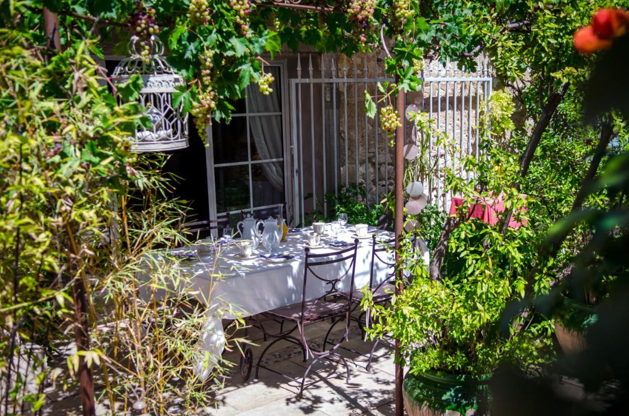 La Demeure du Pressoir - Bed and Breakfast