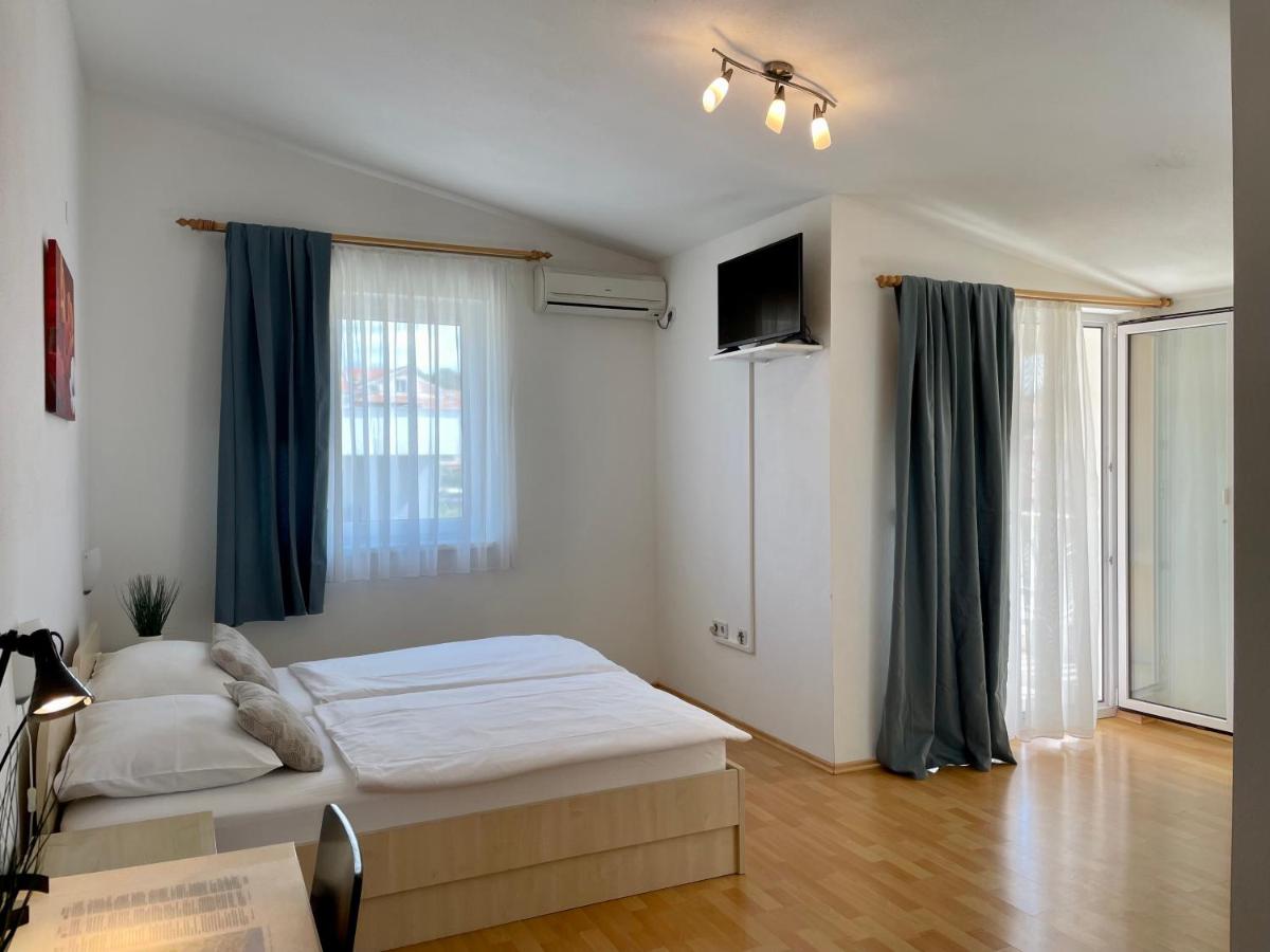 Double or Twin Room with Balcony