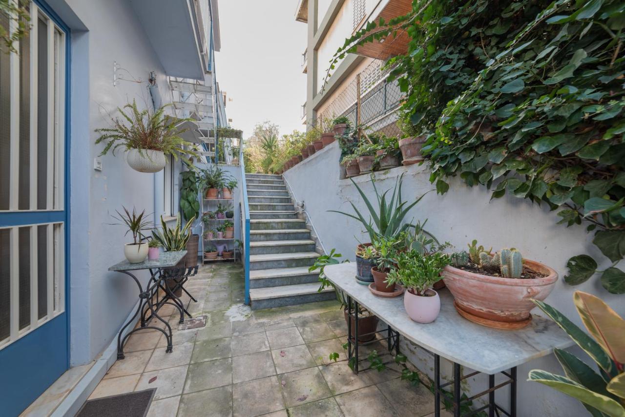 Vintage-style Garden Apartment - B&B