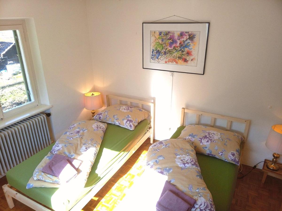 Standard Twin Room with Shared Bathroom