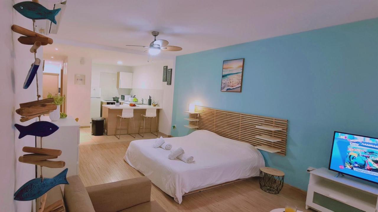 B&B Limassol - STAY Eden Beach Studio - Bed and Breakfast Limassol